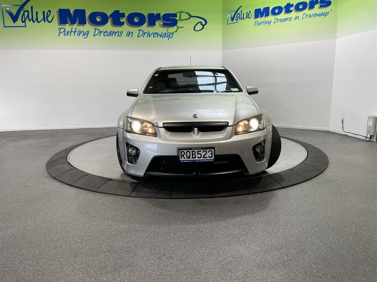 Vehicle image 2