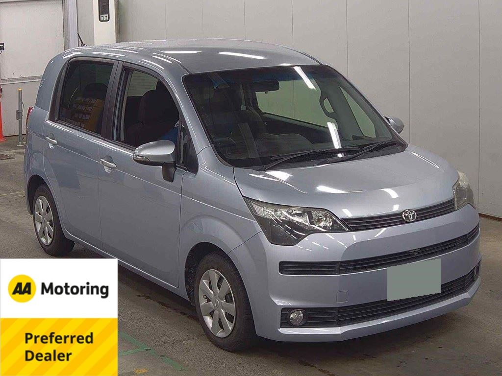Vehicle image 1