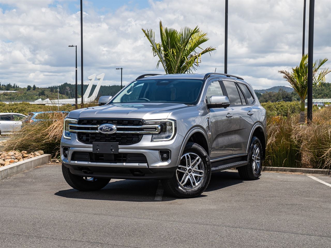 Vehicle image 1