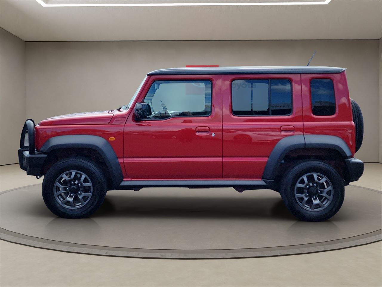 Vehicle image 4