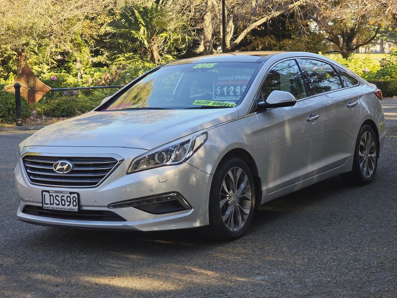Vehicle image 3