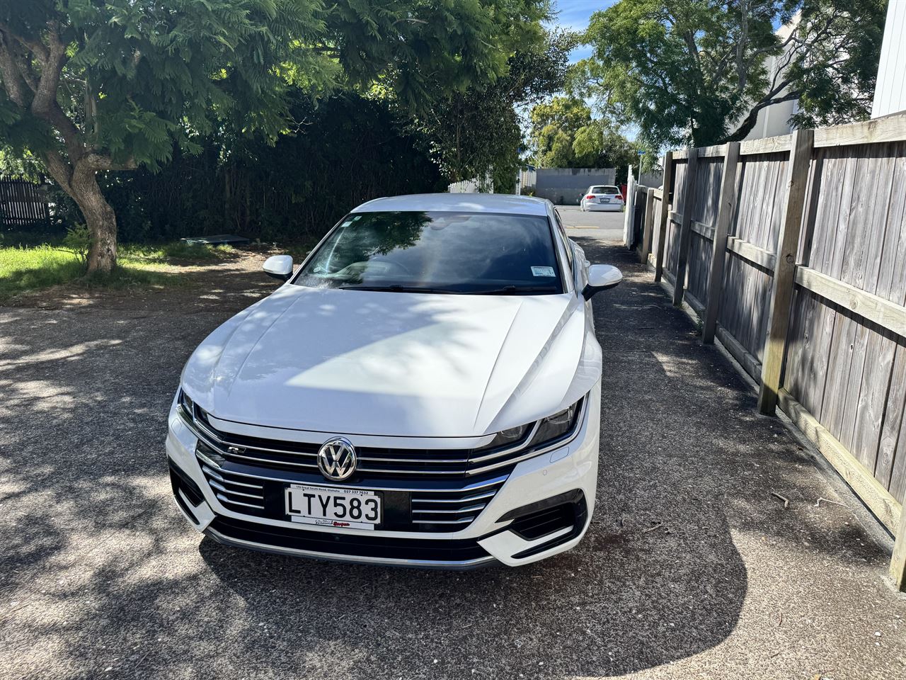 Vehicle image 1