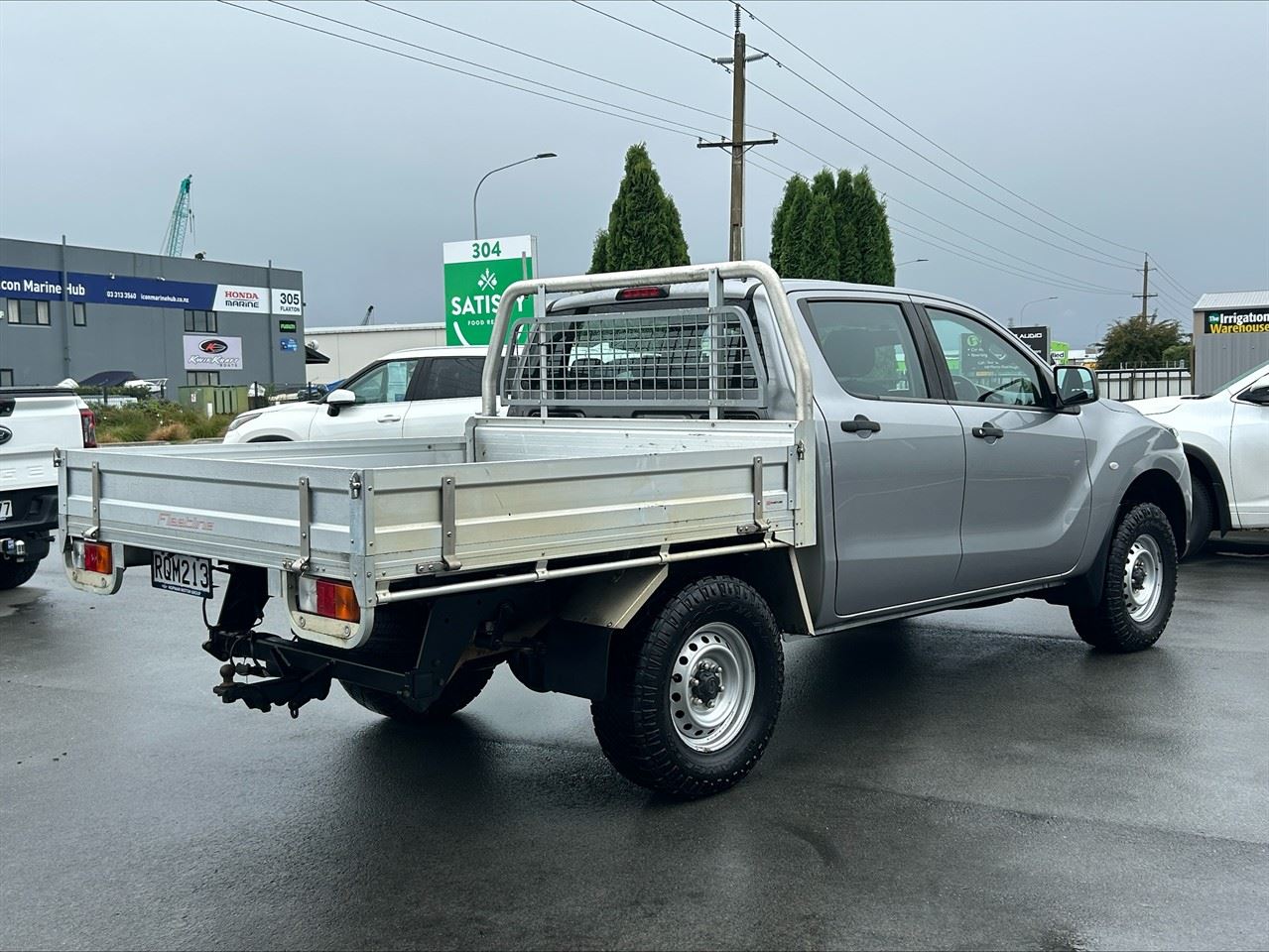 Vehicle image 3