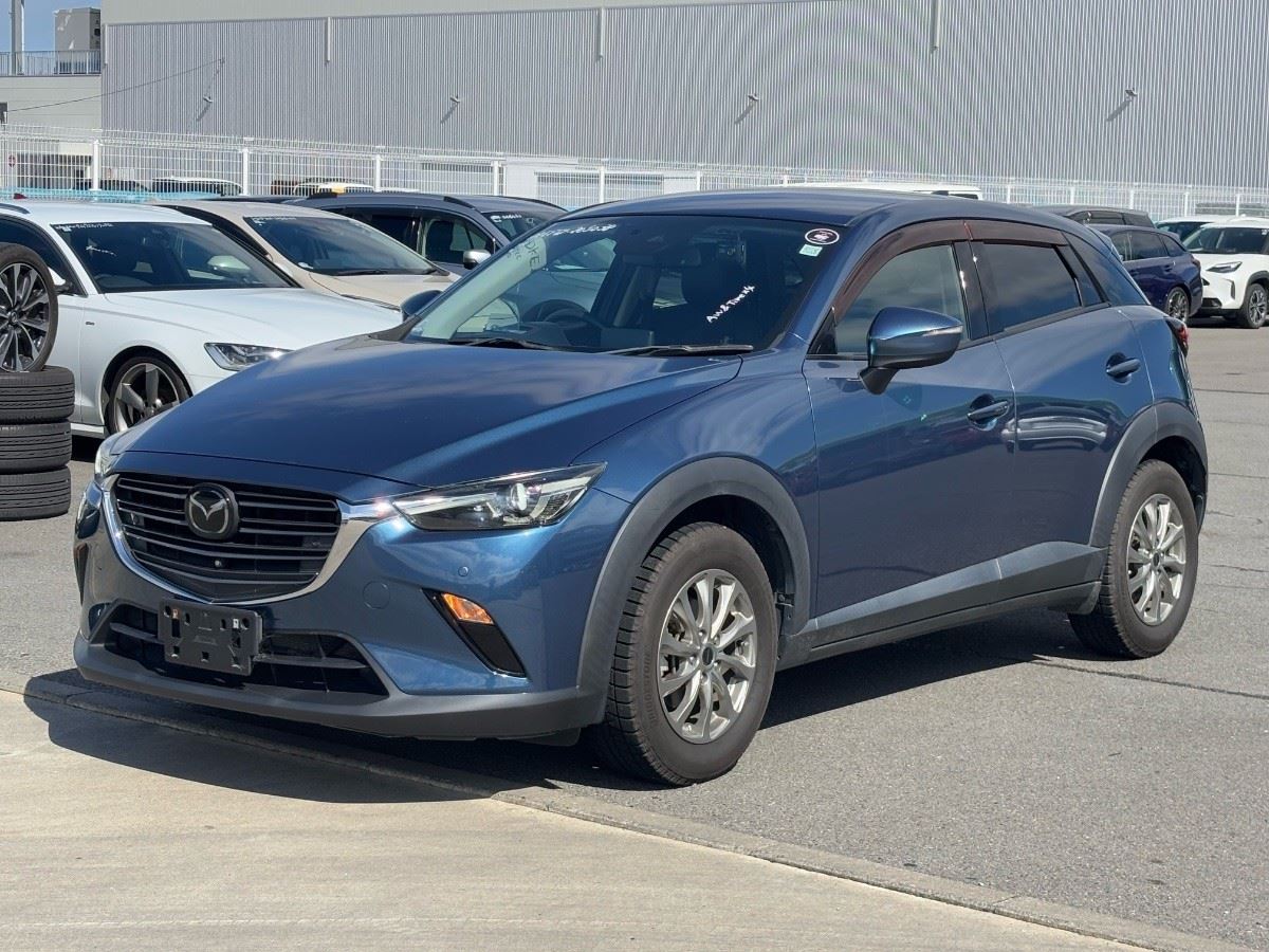Vehicle image 5