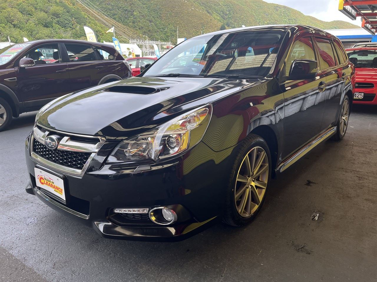 Vehicle image 3