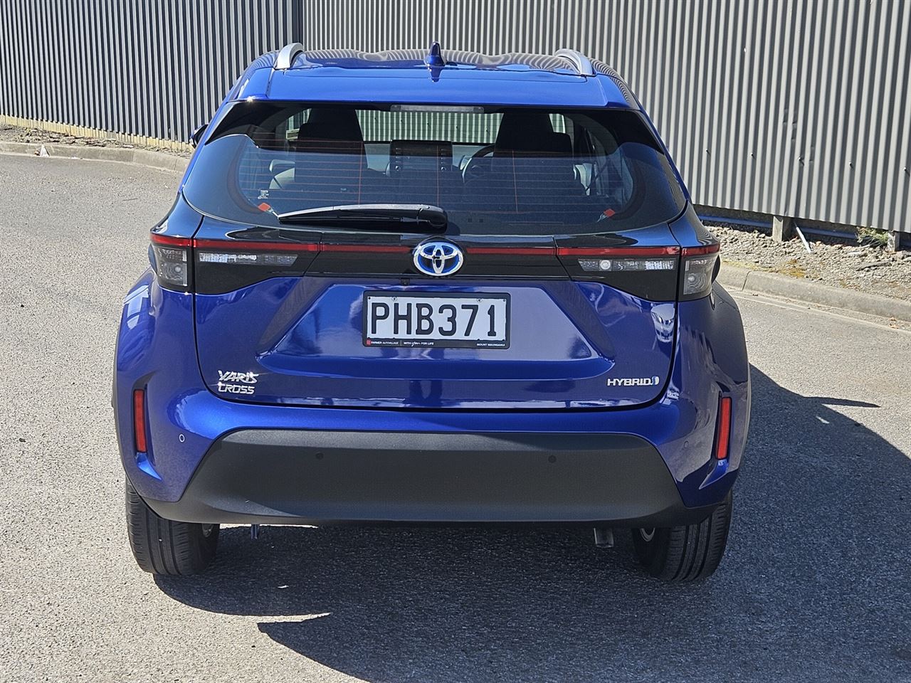 Vehicle image 4