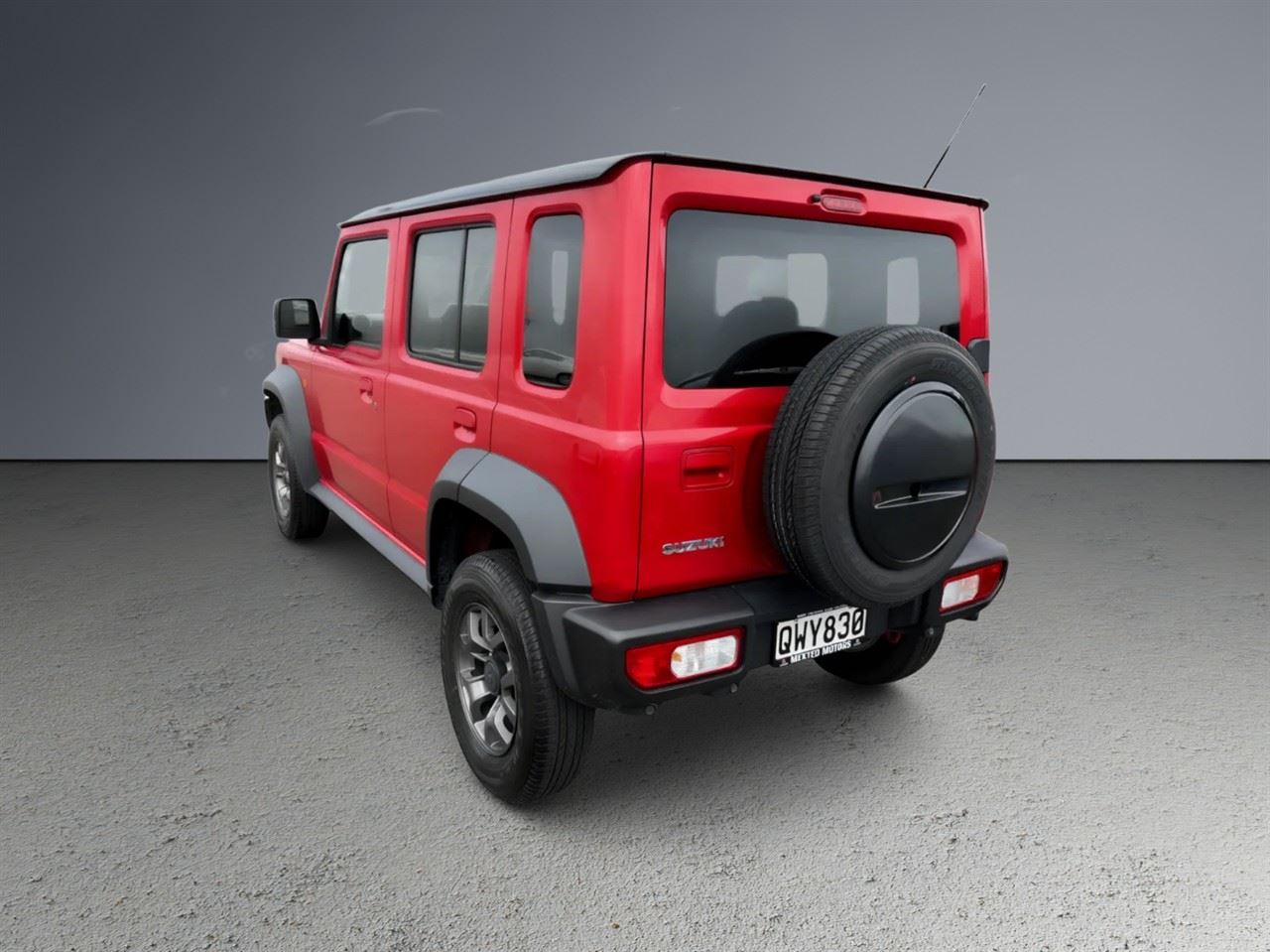 Vehicle image 4