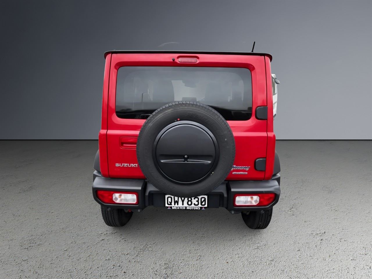 Vehicle image 5