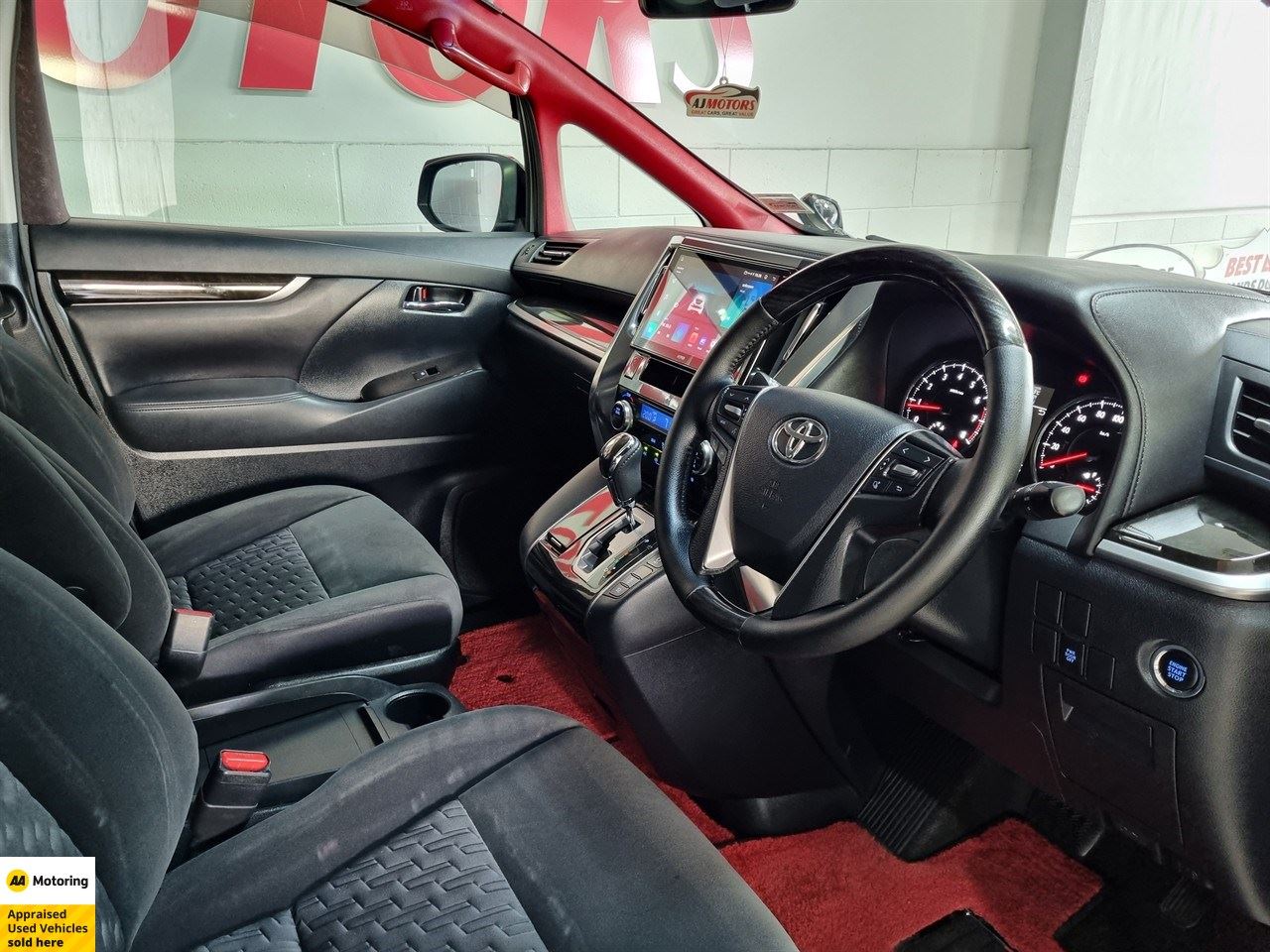 Vehicle image 3