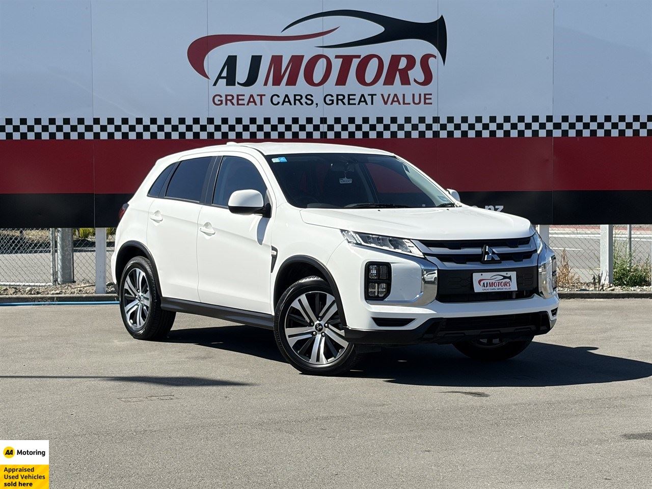 Vehicle image 1