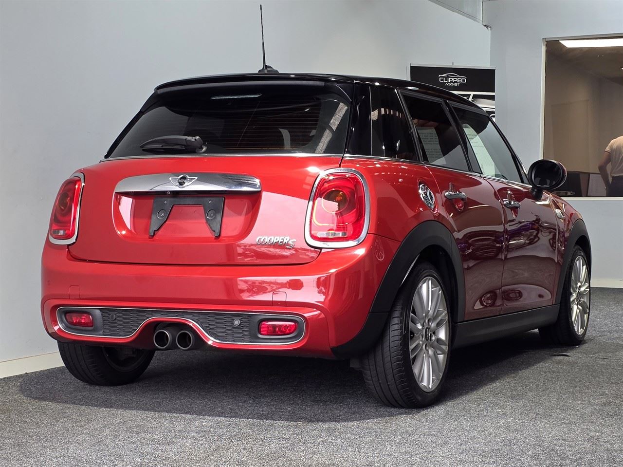 Vehicle image 2