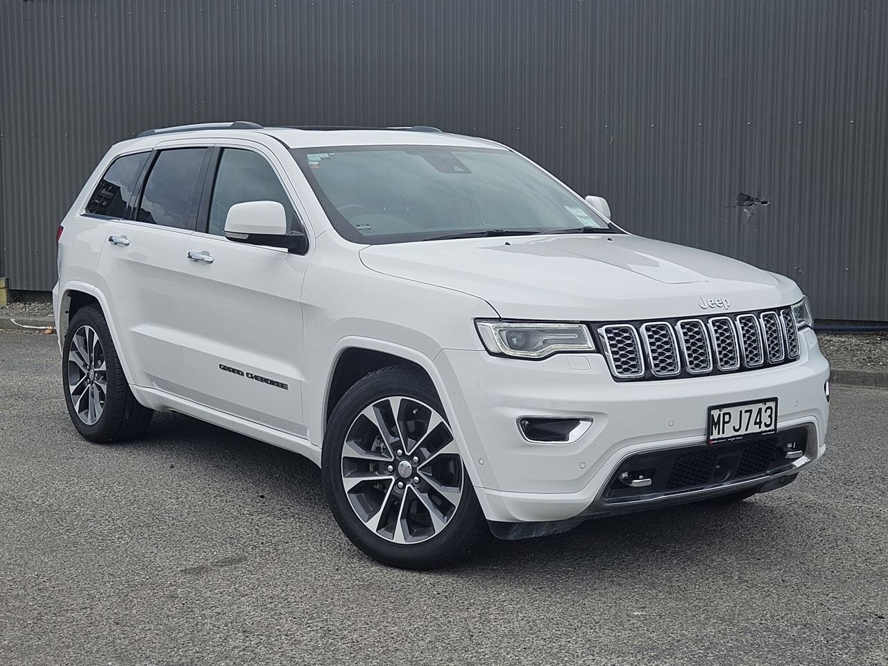 Vehicle image 1