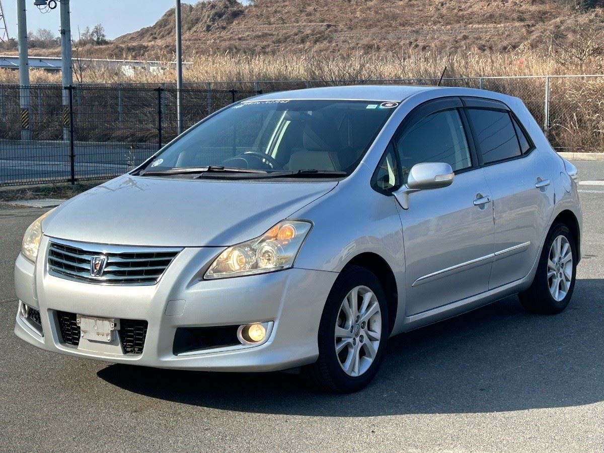 Vehicle image 5