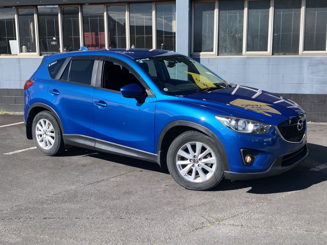 Vehicle image 5