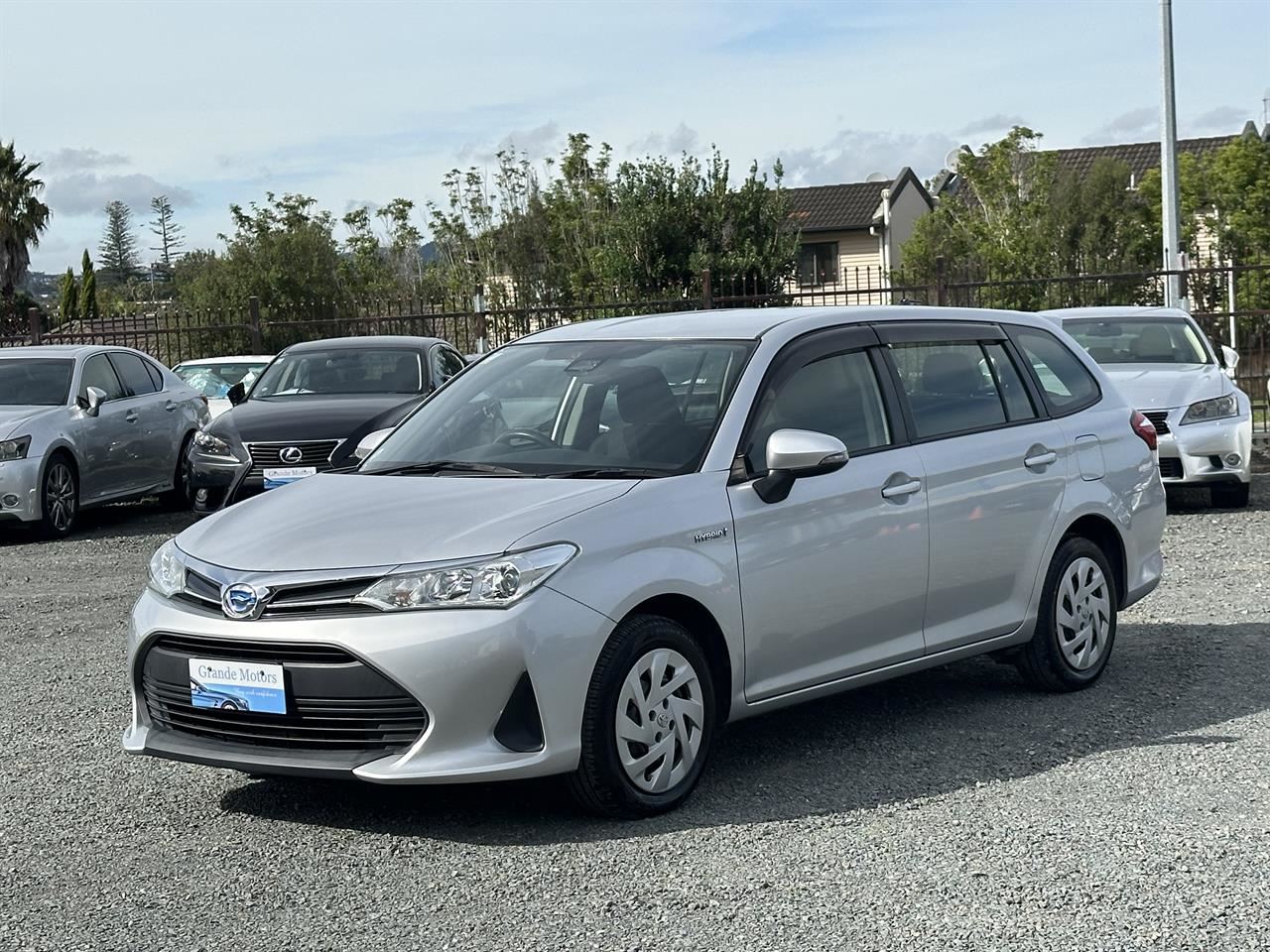 Vehicle image 3
