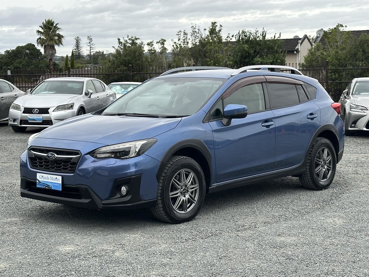 Vehicle image 3