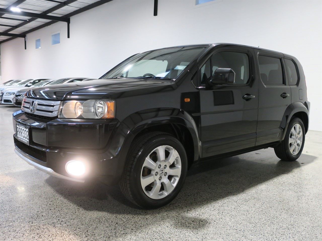 Vehicle image 5