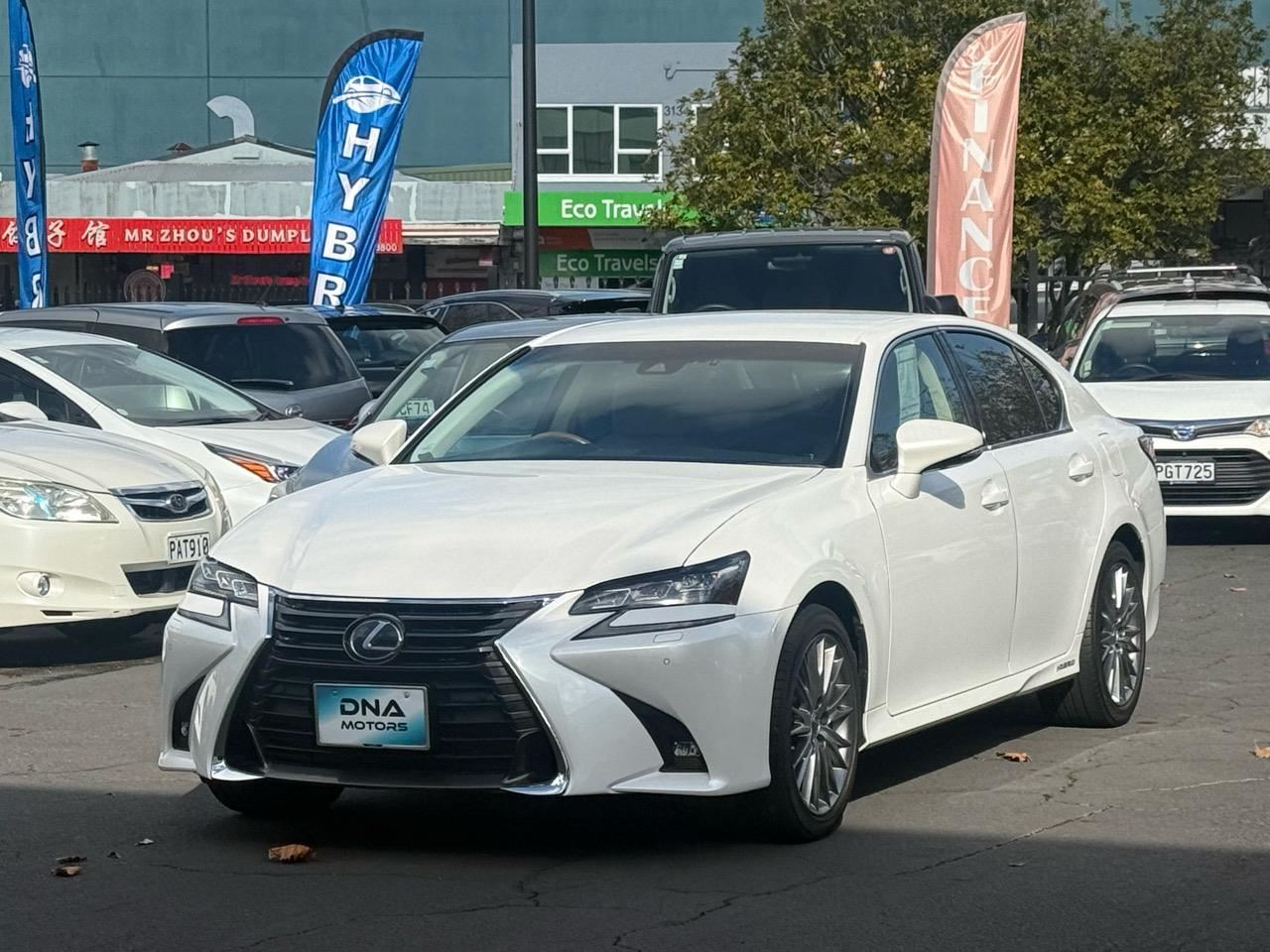 Vehicle image 3