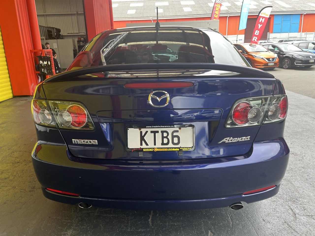 Vehicle image 5
