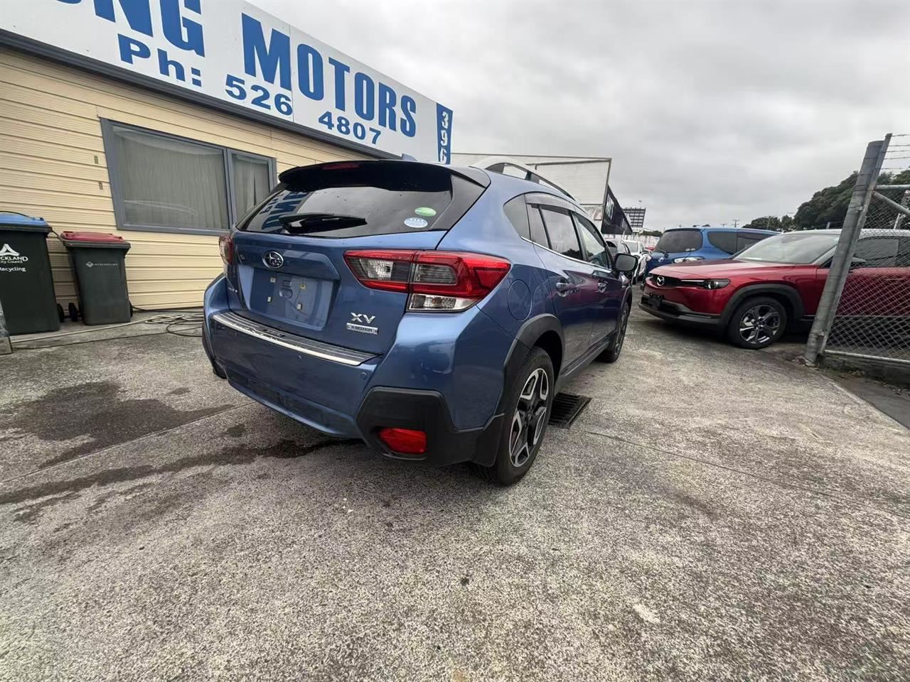 Vehicle image 5