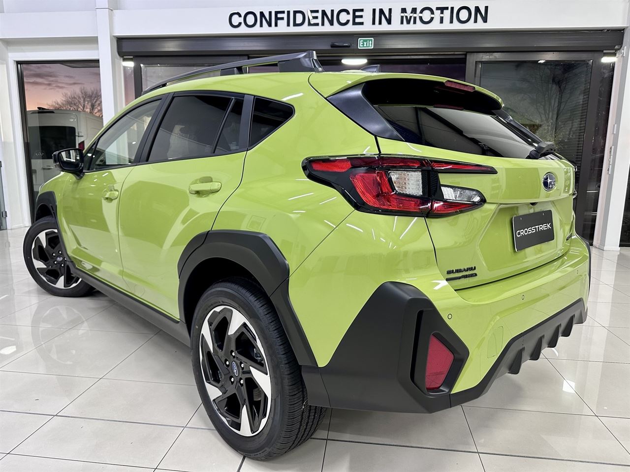 Vehicle image 5