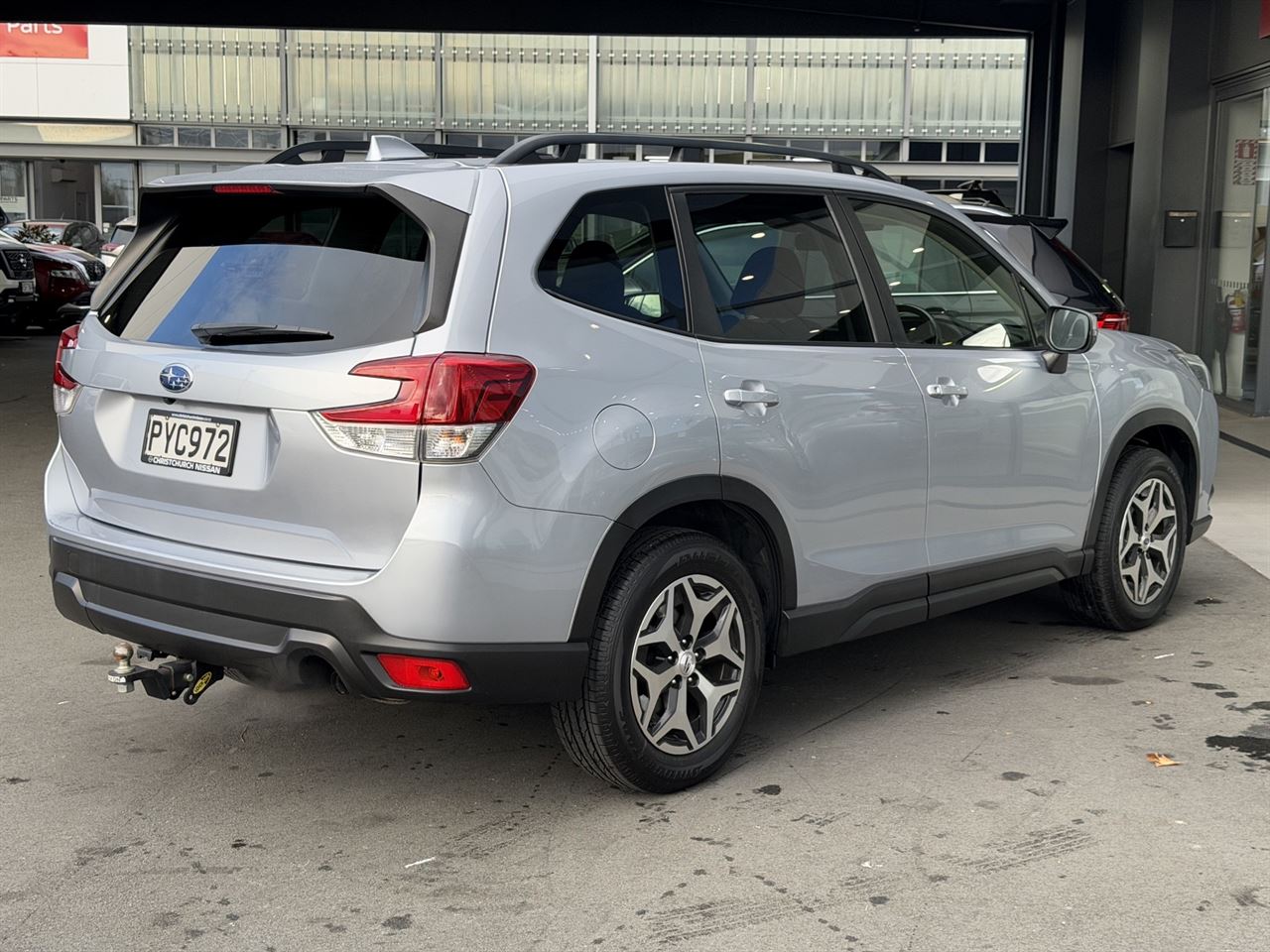 Vehicle image 4