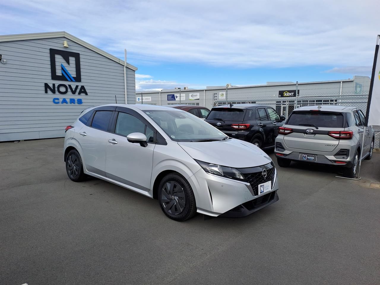 Vehicle image 1