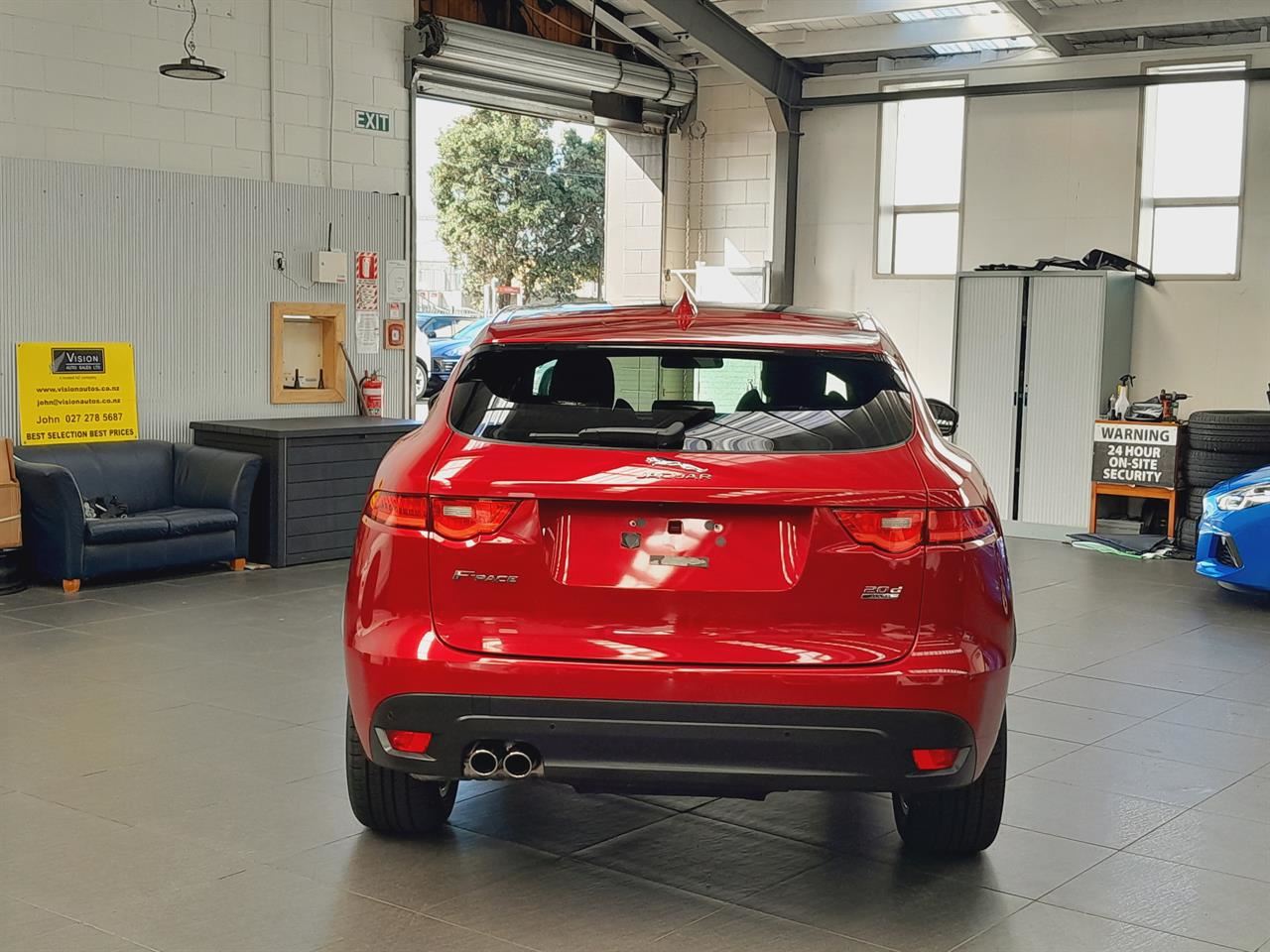 Vehicle image 5
