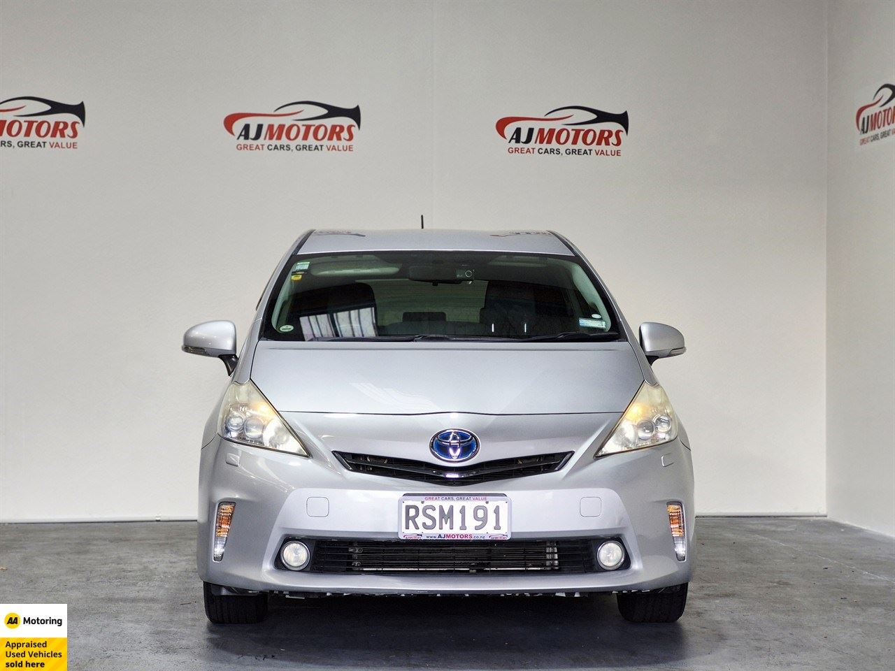 Vehicle image 2