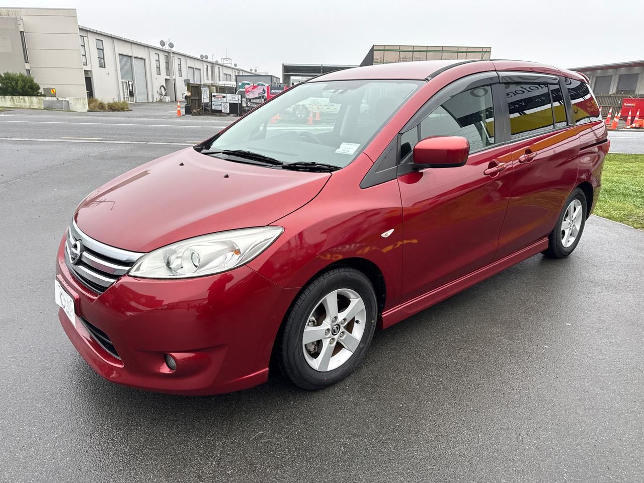 Vehicle image 4