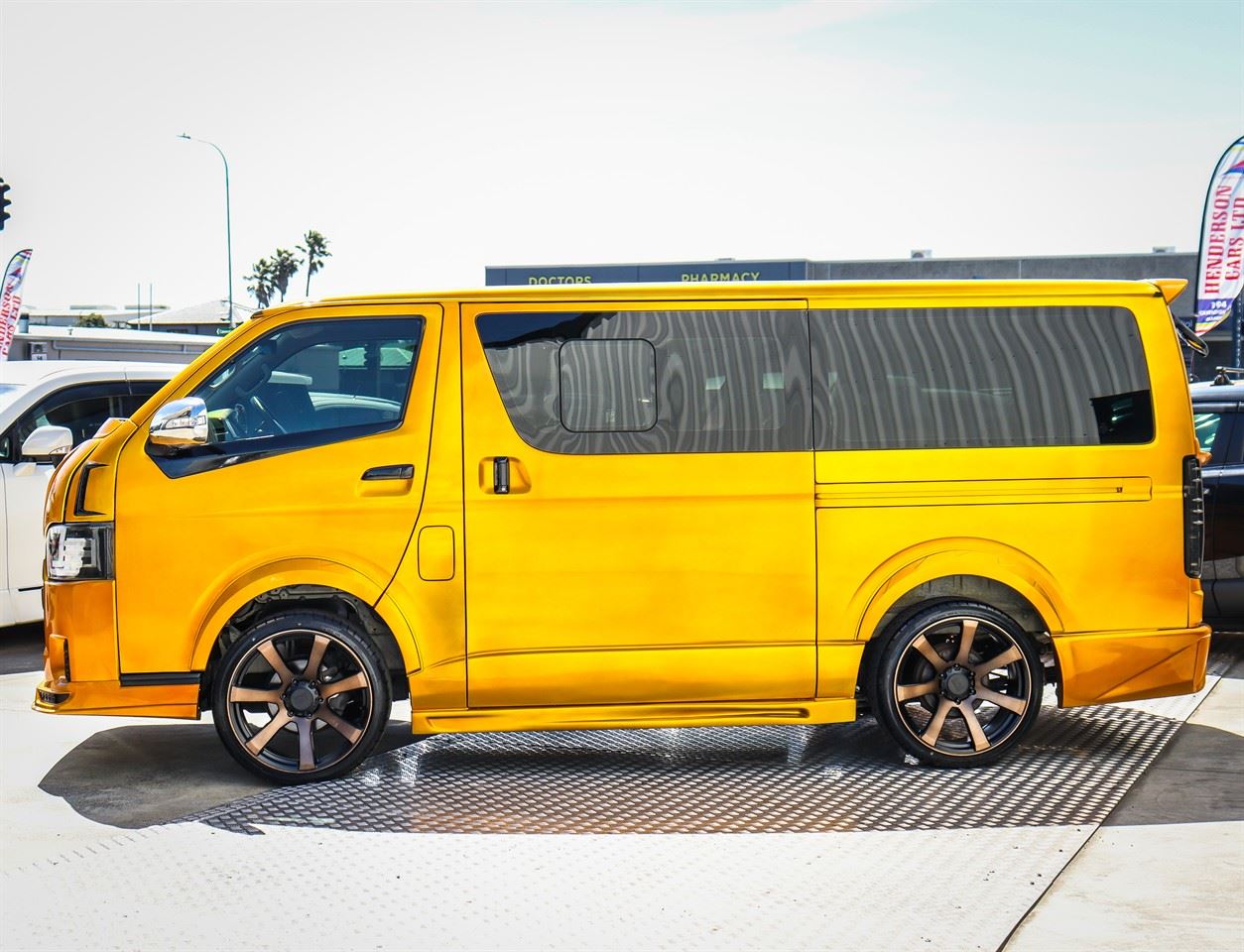 Vehicle image 3