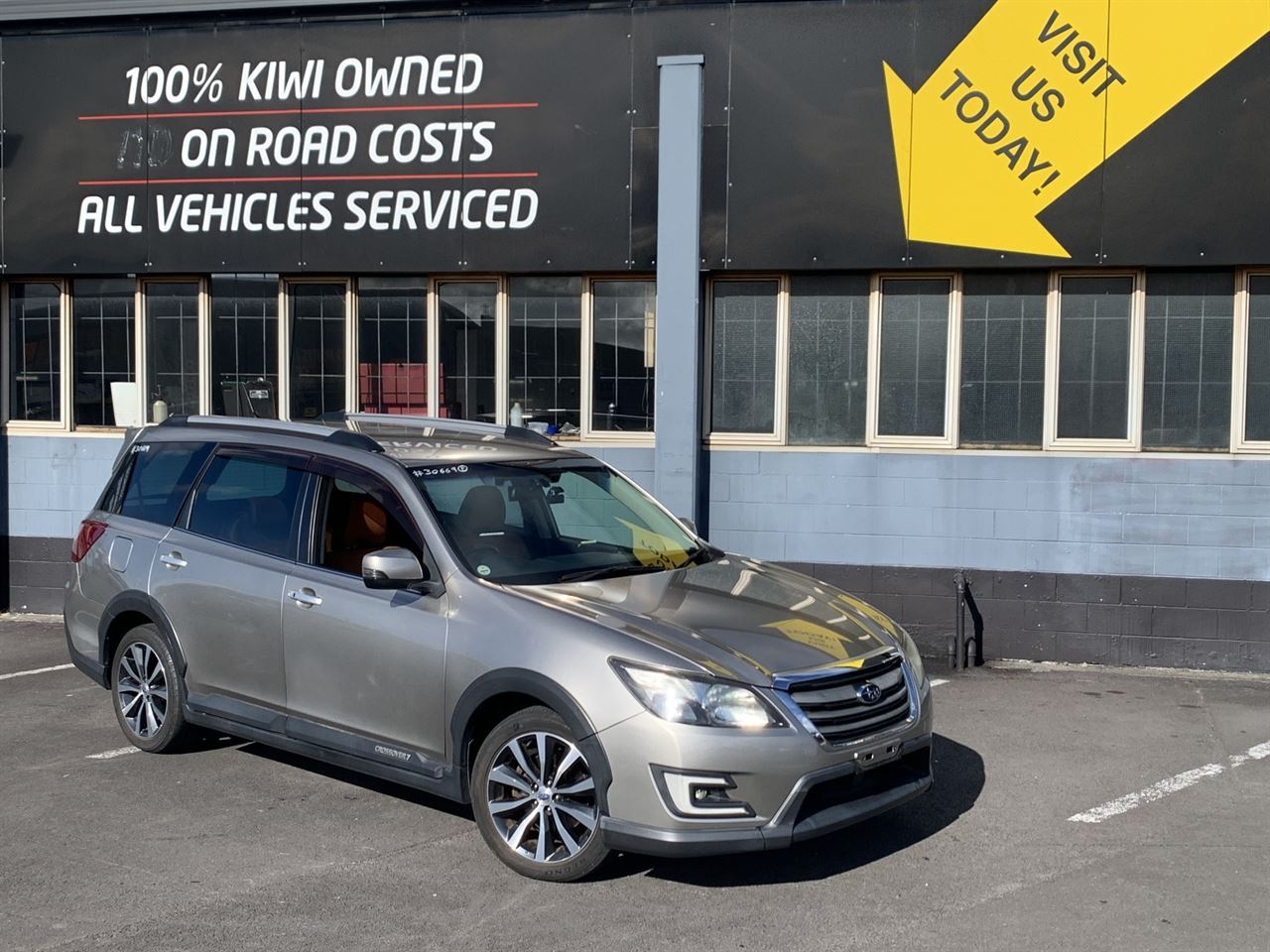 Vehicle image 4