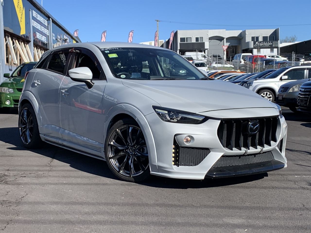 Vehicle image 3