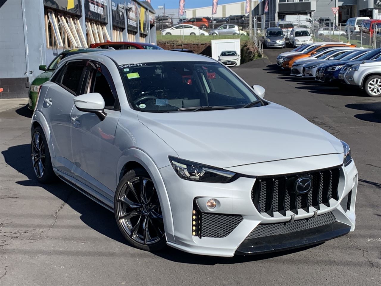 Vehicle image 5