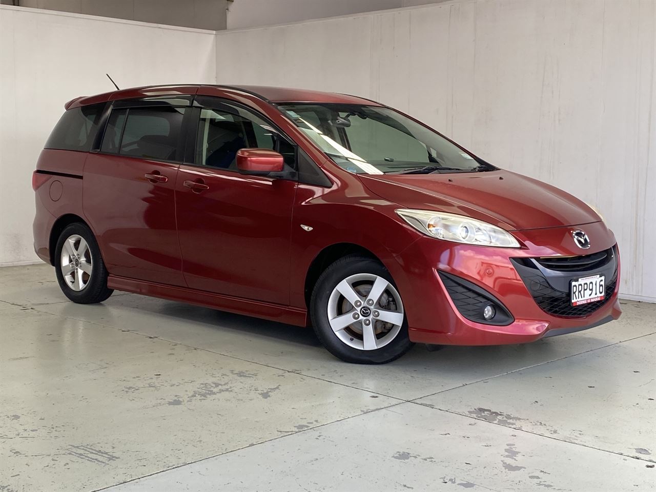 Vehicle image 4