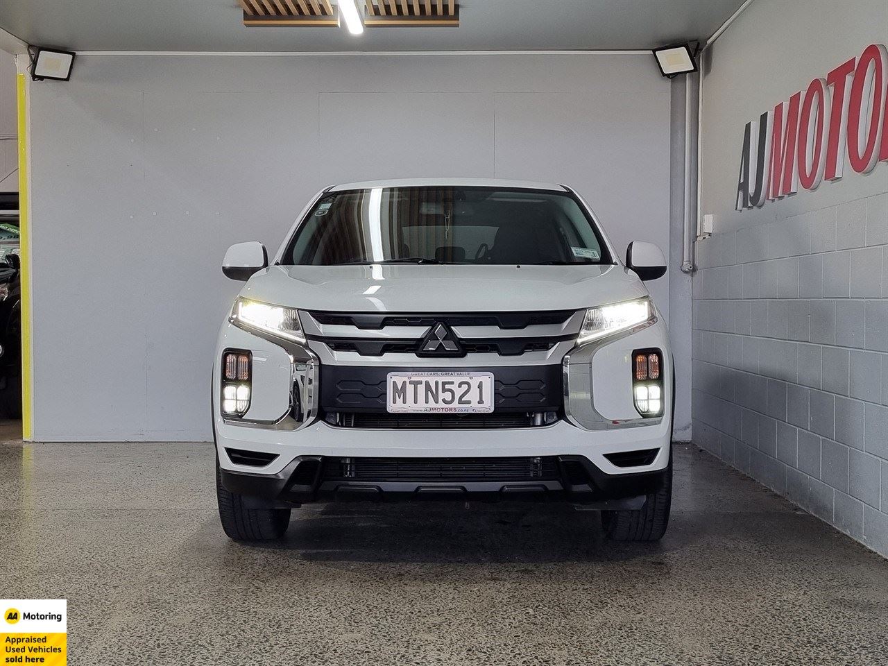 Vehicle image 2