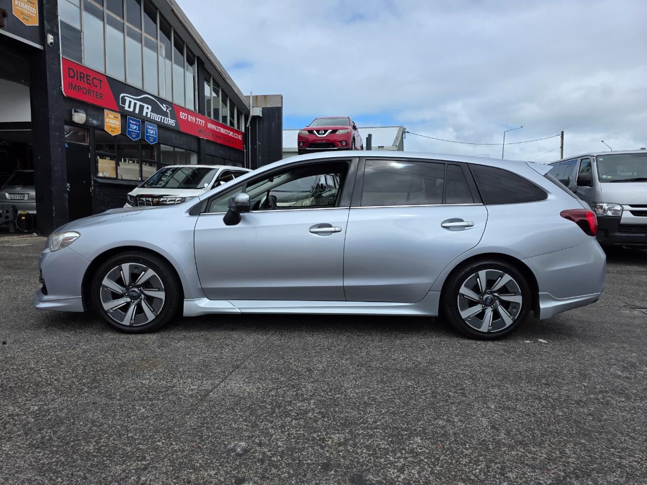 Vehicle image 5