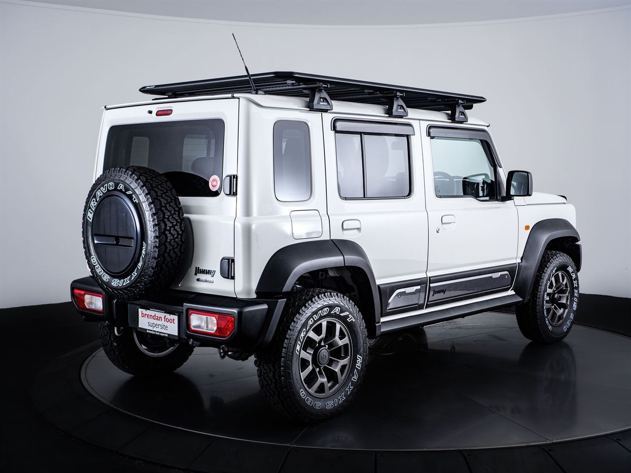 Vehicle image 3
