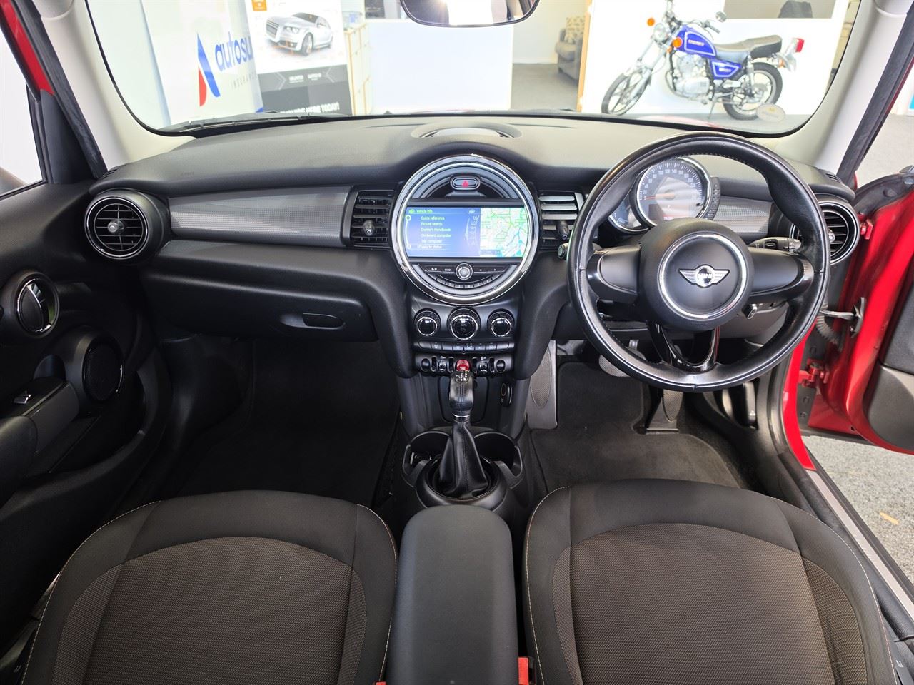 Vehicle image 3