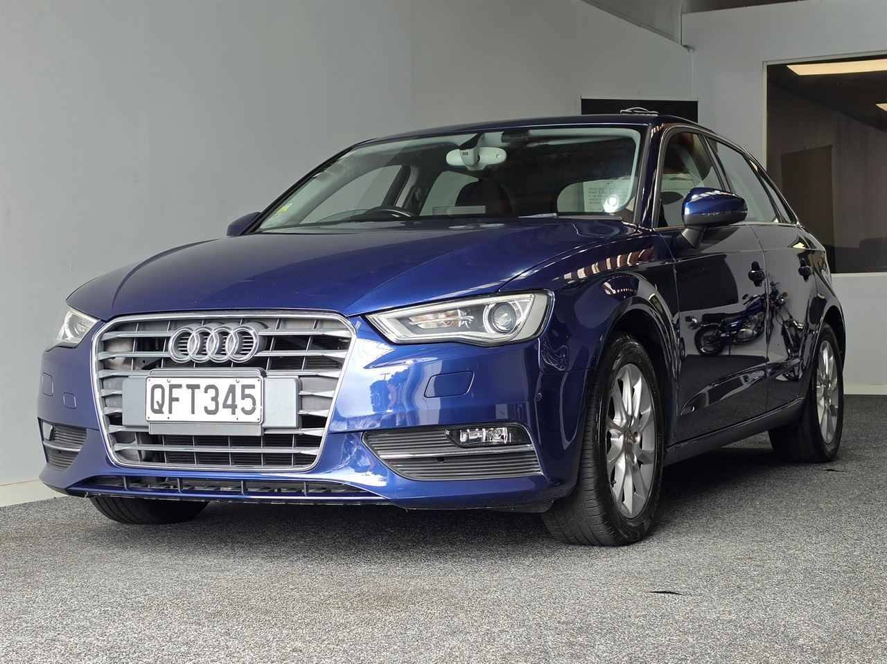 Vehicle image 1