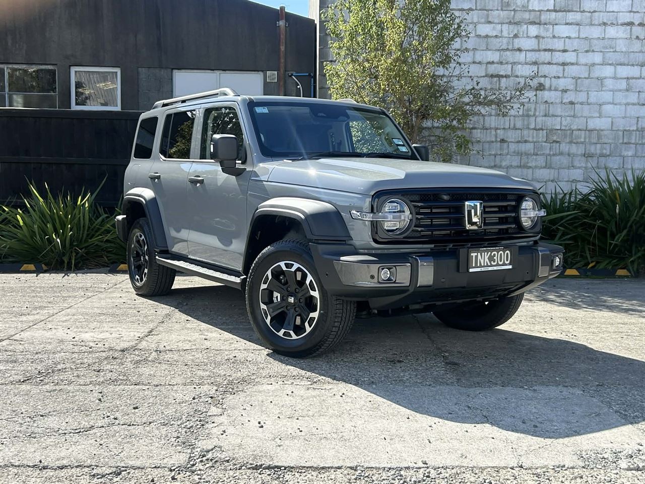 Vehicle image 1
