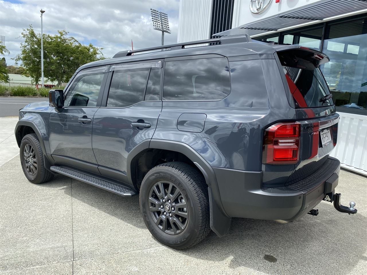 Vehicle image 3
