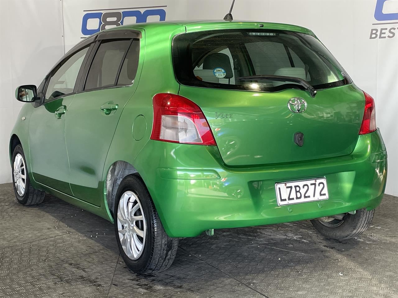 Vehicle image 4