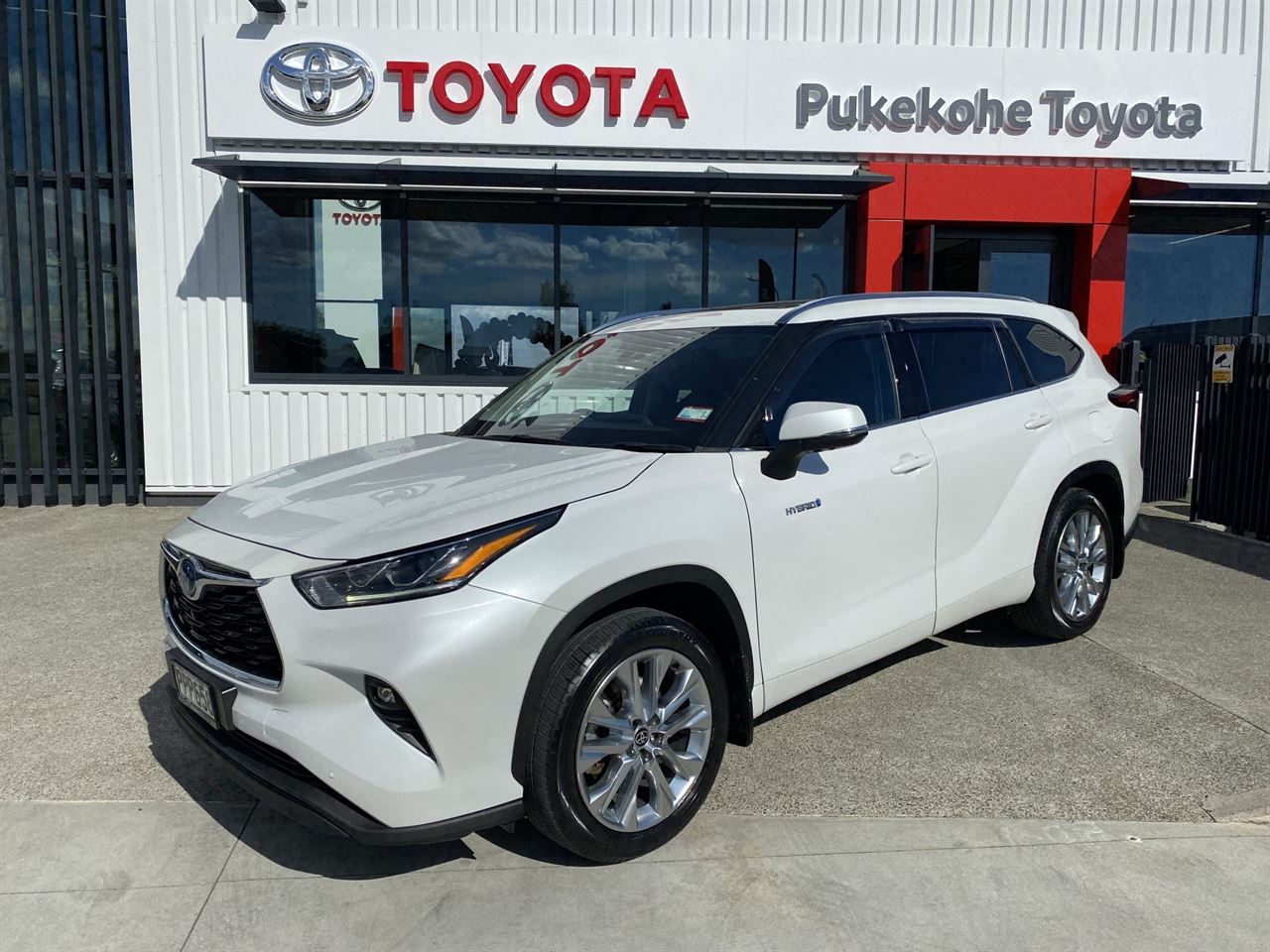 Vehicle image 1