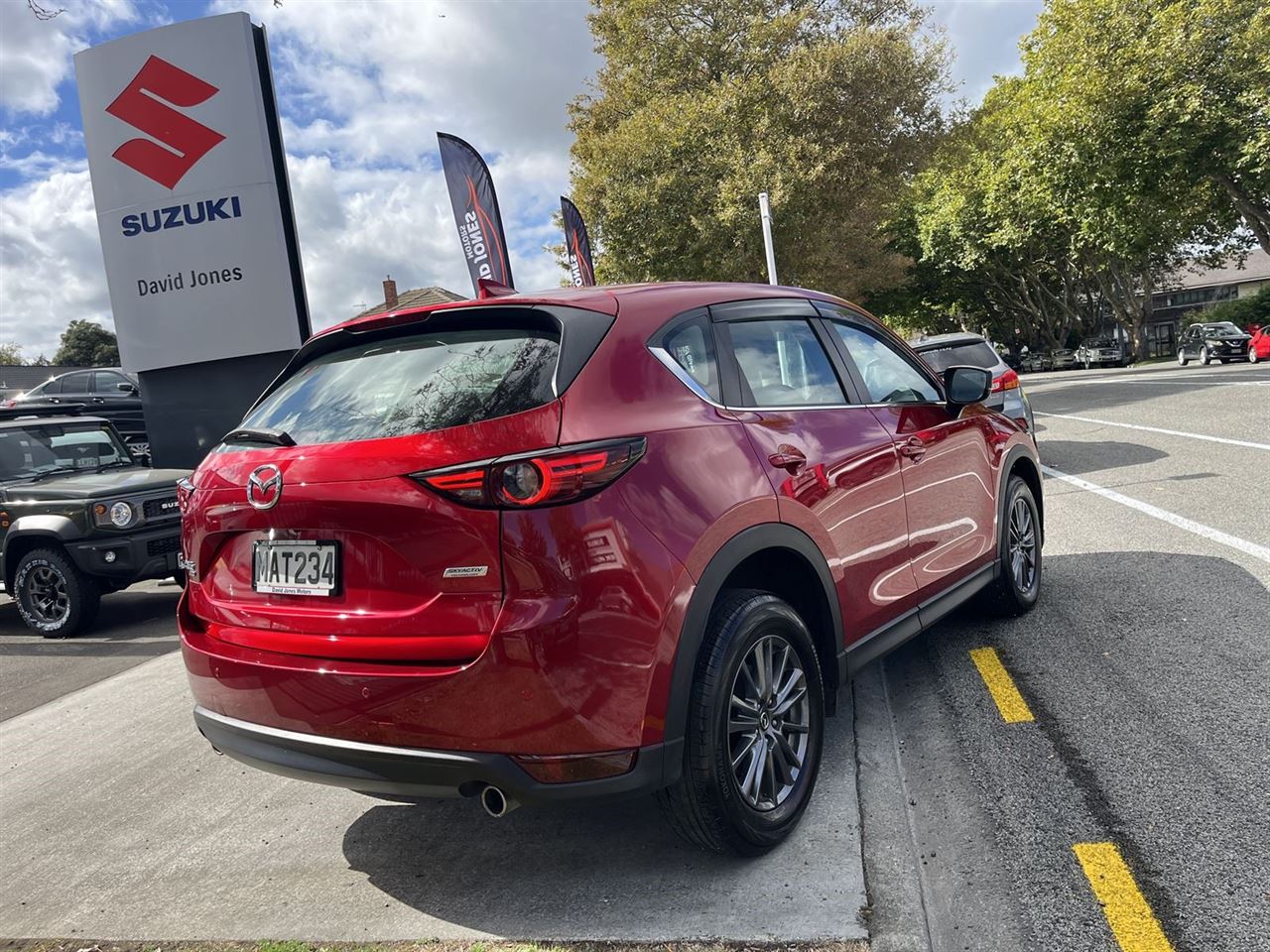 Vehicle image 5