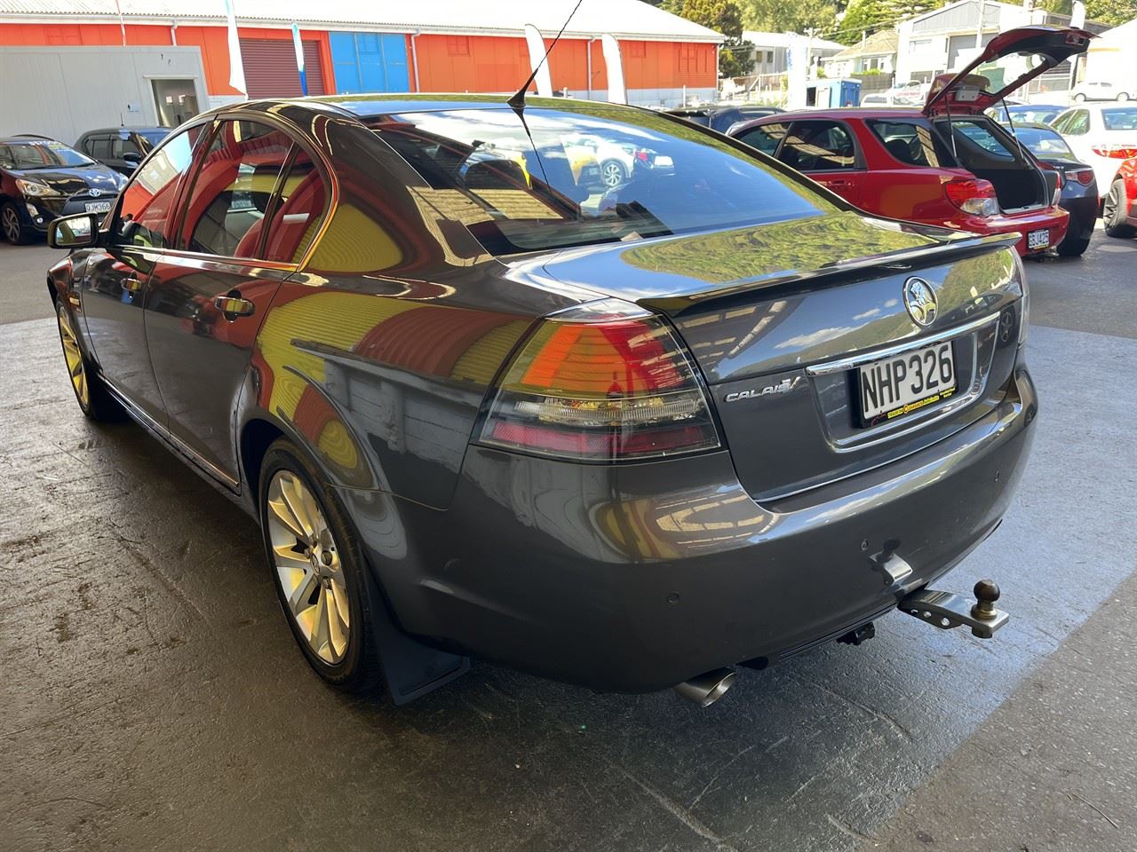 Vehicle image 4