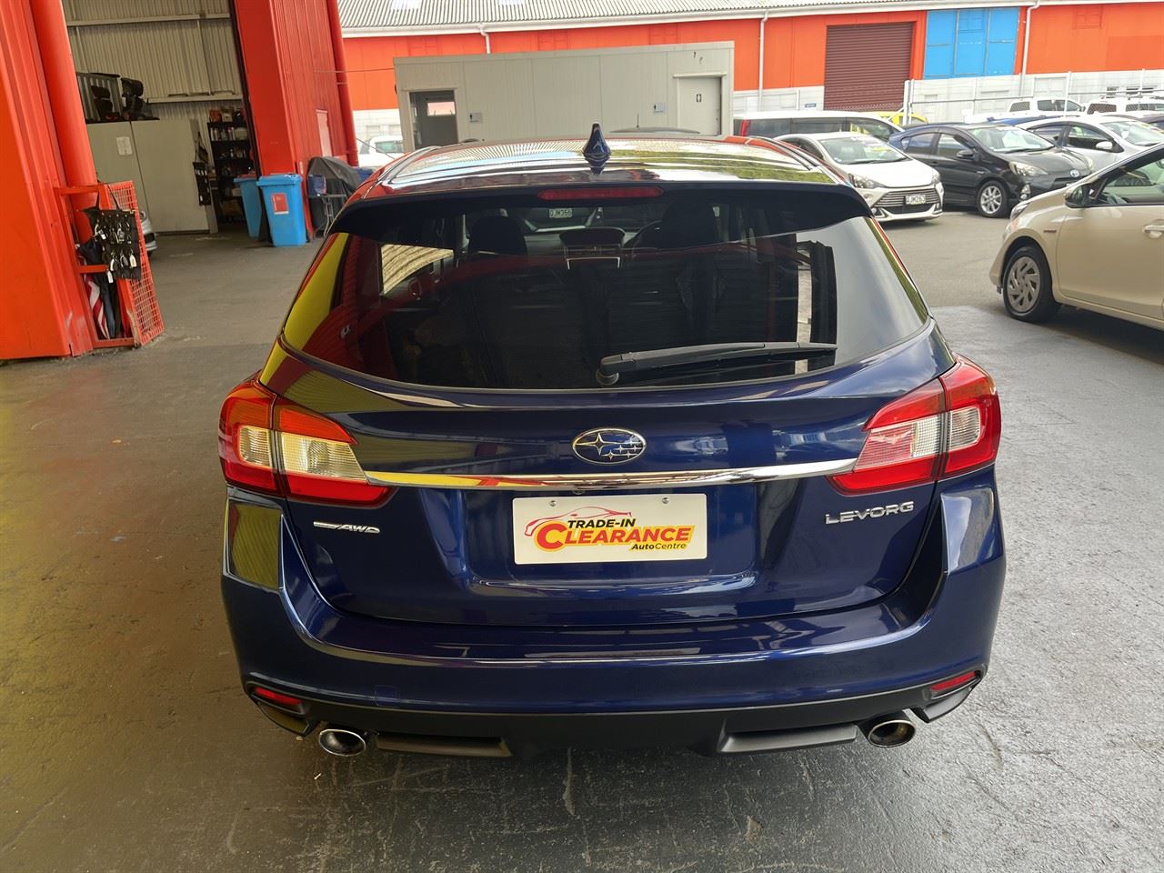 Vehicle image 5