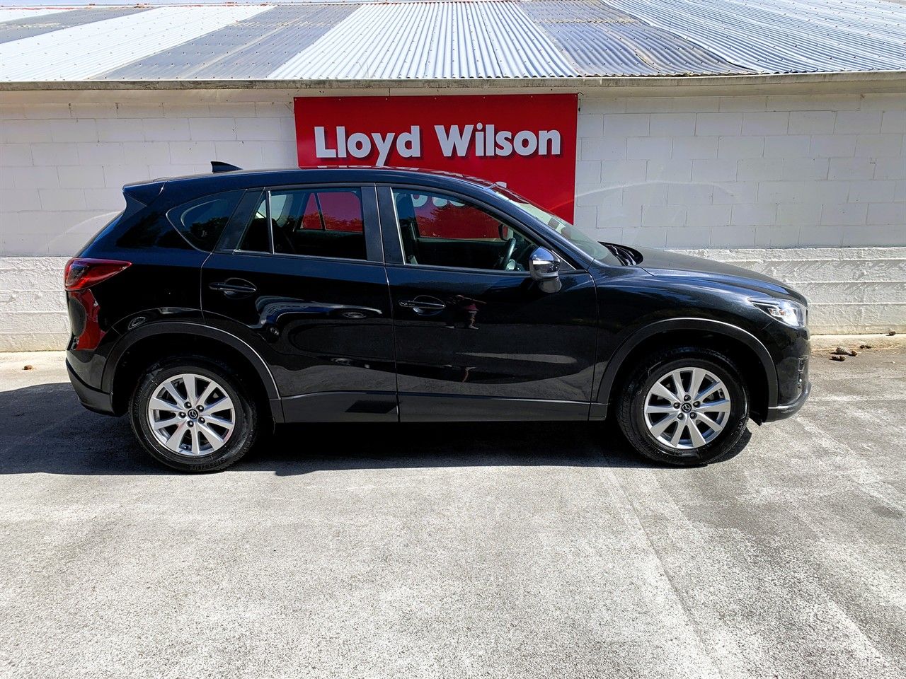 Vehicle image 3