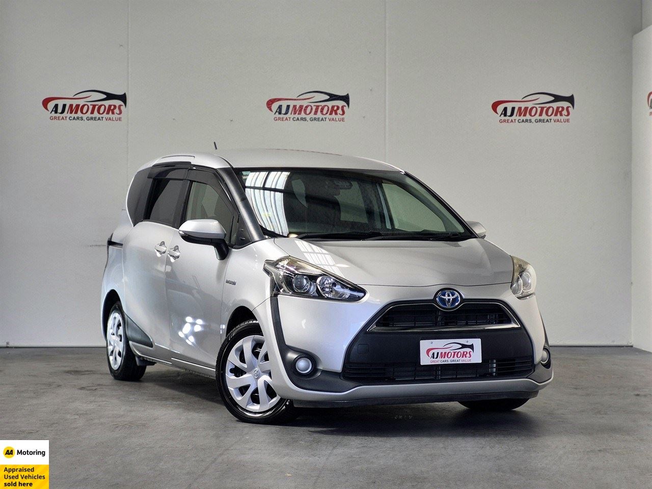 Vehicle image 1