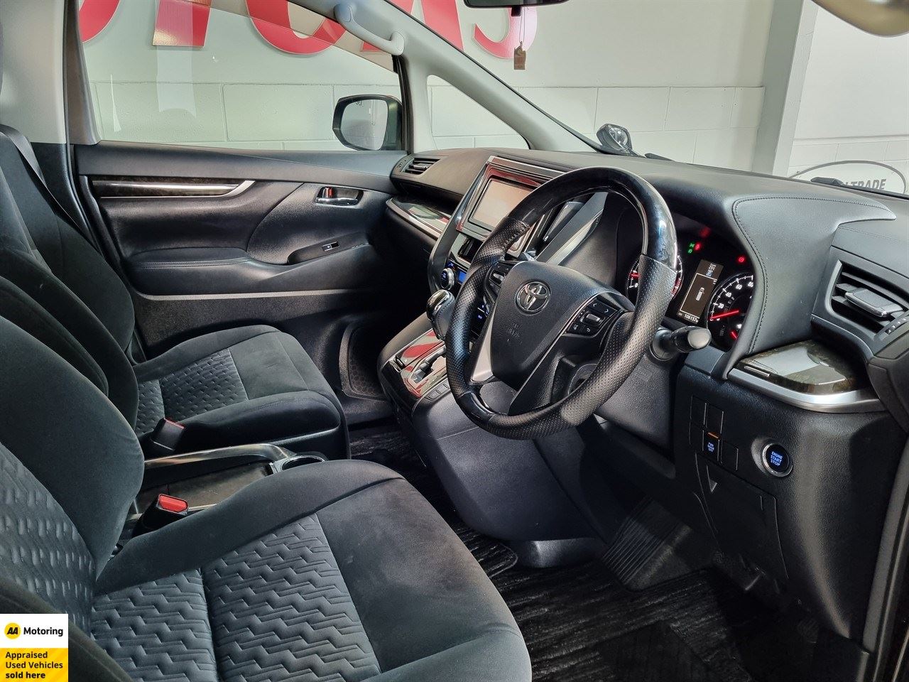 Vehicle image 3